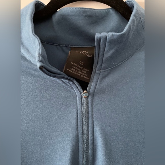 1/4 Zip - Picture 2 of 5